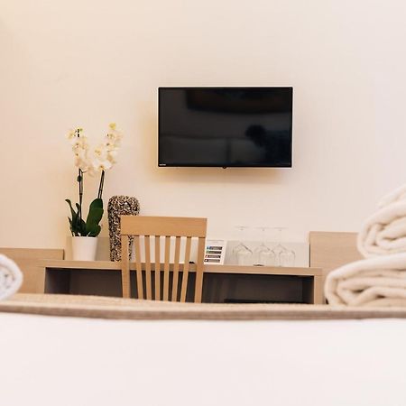 Magik Rooms Рим Экстерьер фото