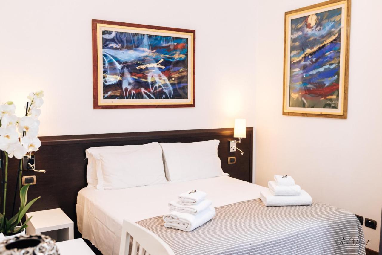 Magik Rooms Рим Экстерьер фото