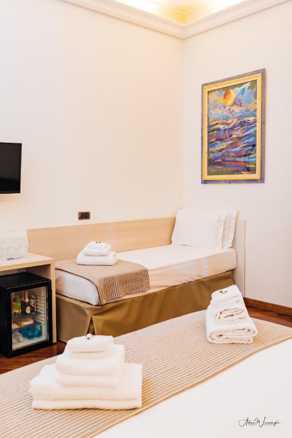 Magik Rooms Рим Экстерьер фото